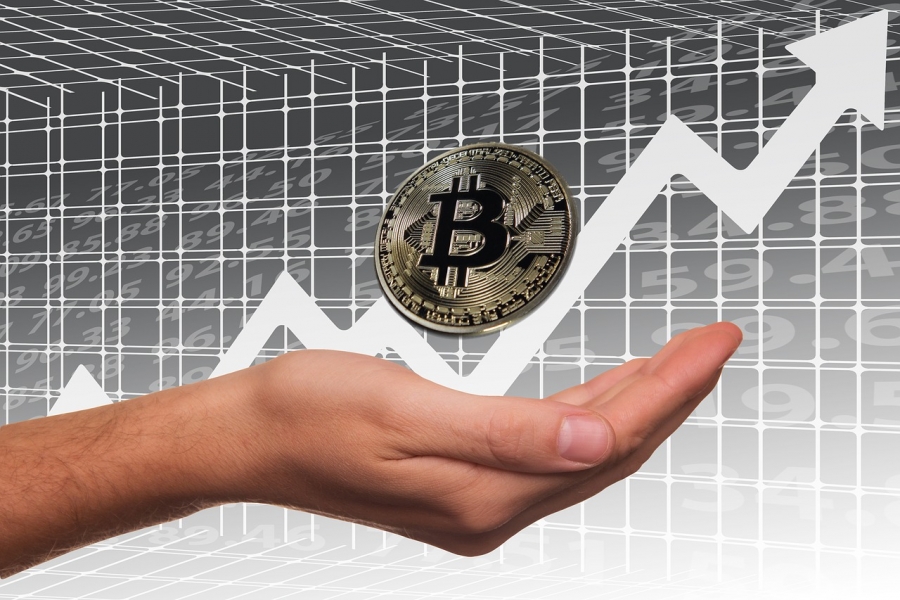 Bitcoin ili akcije, šta je unosnije i rizičnije?